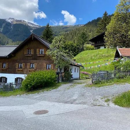 Hexenhaeusl Lejlighed *